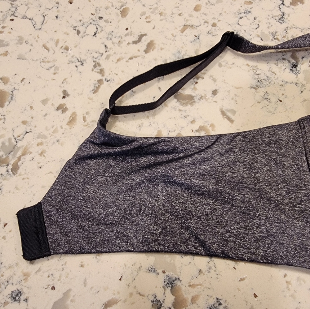 Ambrielle Everyday Full Coverage Bra Size‎ 38D - Picture 6 of 7